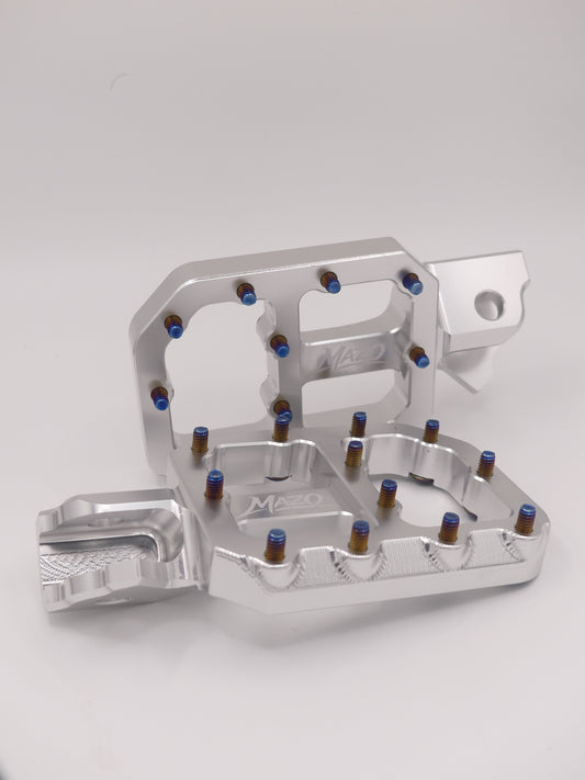 Yozma IN10 wide pegs