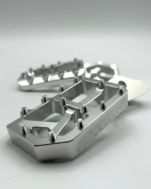 Ultra Bee Pegs