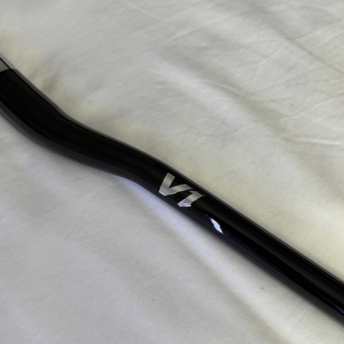 MXBOLTS Half and Half Handlebar (31.8mm) (COLLECTIVE)
