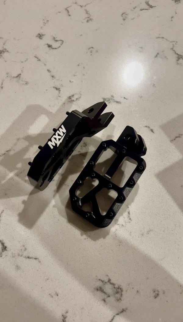 Black Moto Pegs